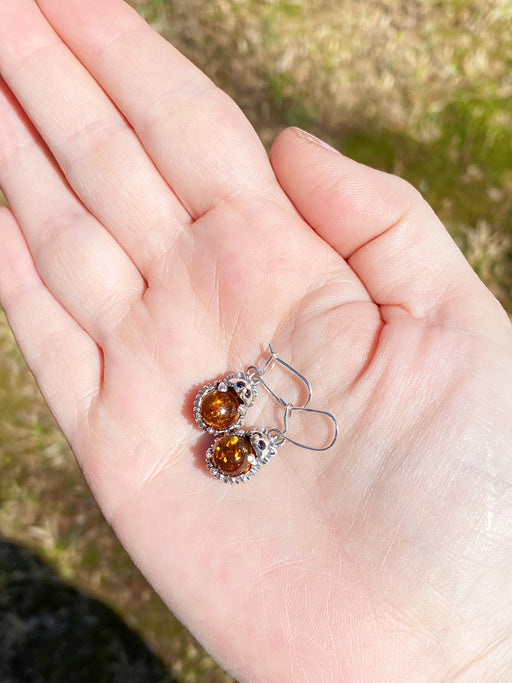 Baltic Amber & Sterling Silver Hedgehog Pendant – 925 Silver Animal Jewelry, No Chain Included (Gift Boxed)