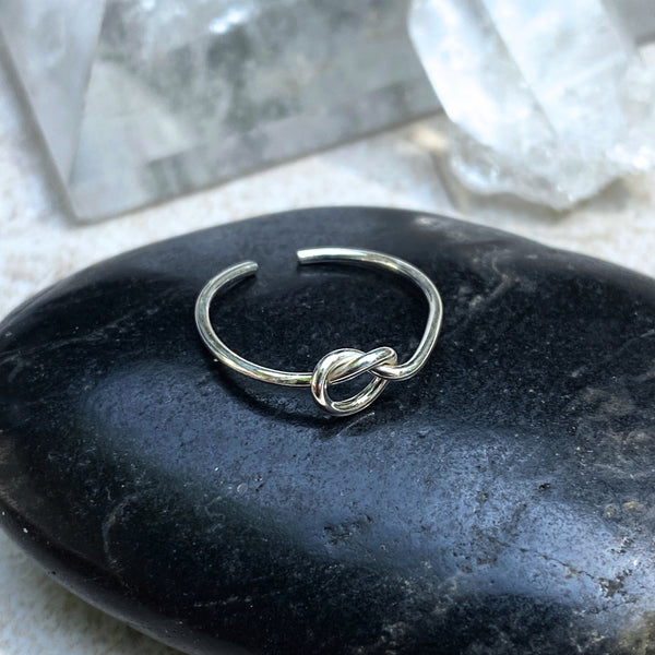 Solid Knot Toe Ring | 14k Gold Filled Sterling Silver | Light Years Jewelry