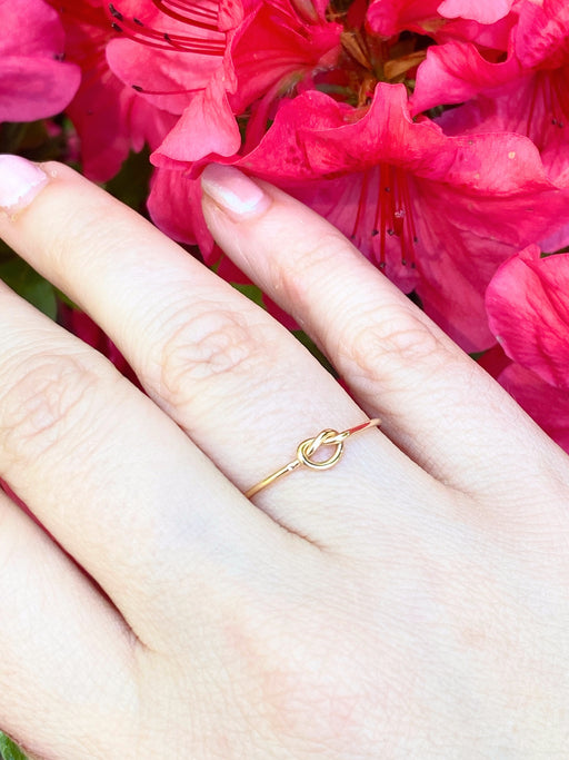 Classic Knot Ring | 14kt Gold Filled Size 3 4 5 6 7 8 9 10 11 | Light Years