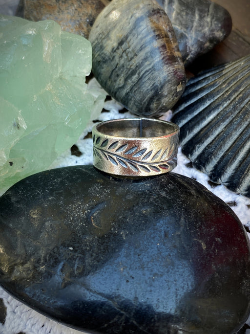 Etched Vine Band | Sterling Silver Wide Ring Size 6 7 8 9 | Light Years