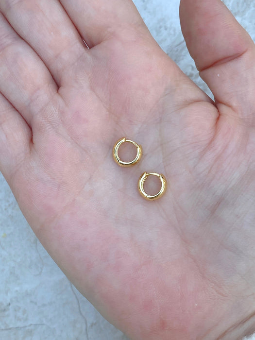 9mm Small Huggie Hoops | Gold Plated Earrings | Light Years Jewelry 