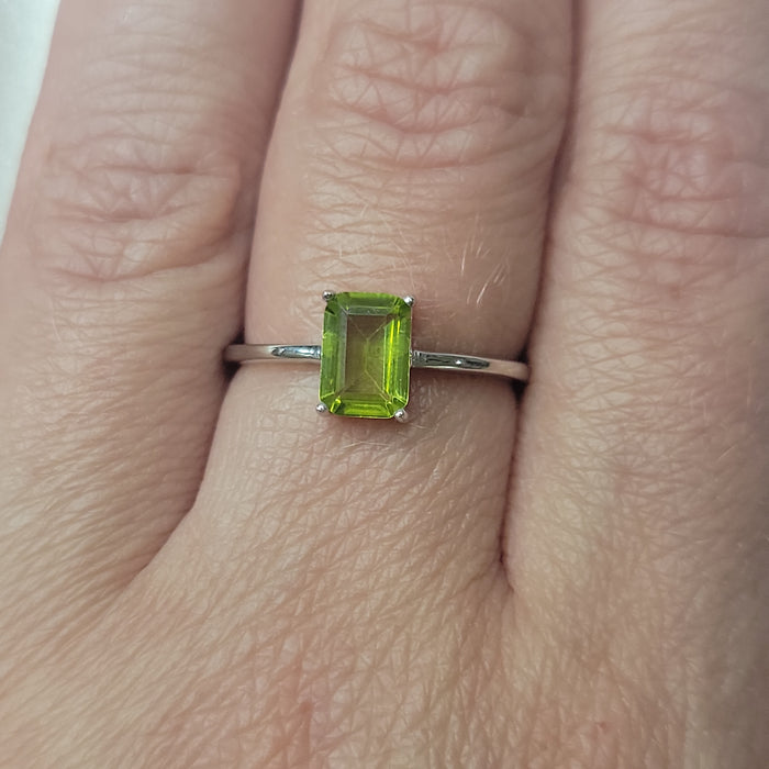 Peridot Baguette Ring | Sterling Silver Size 6 7 8 10 | Light Years