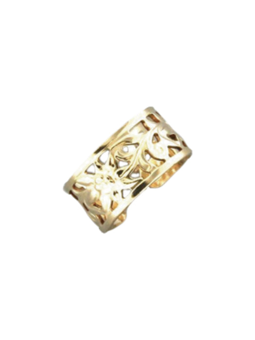 Cutout Floral Ear Cuff