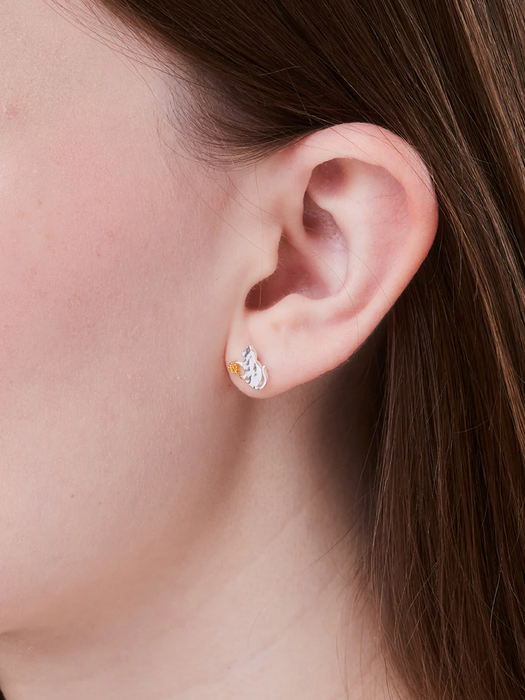 Cat & Yarn Posts by boma | Sterling Silver Studs Earrings | Light Years