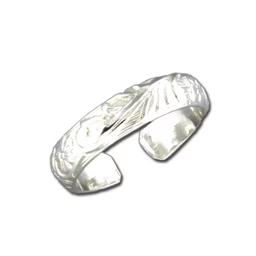 Wide Engraved Floral Toe Ring