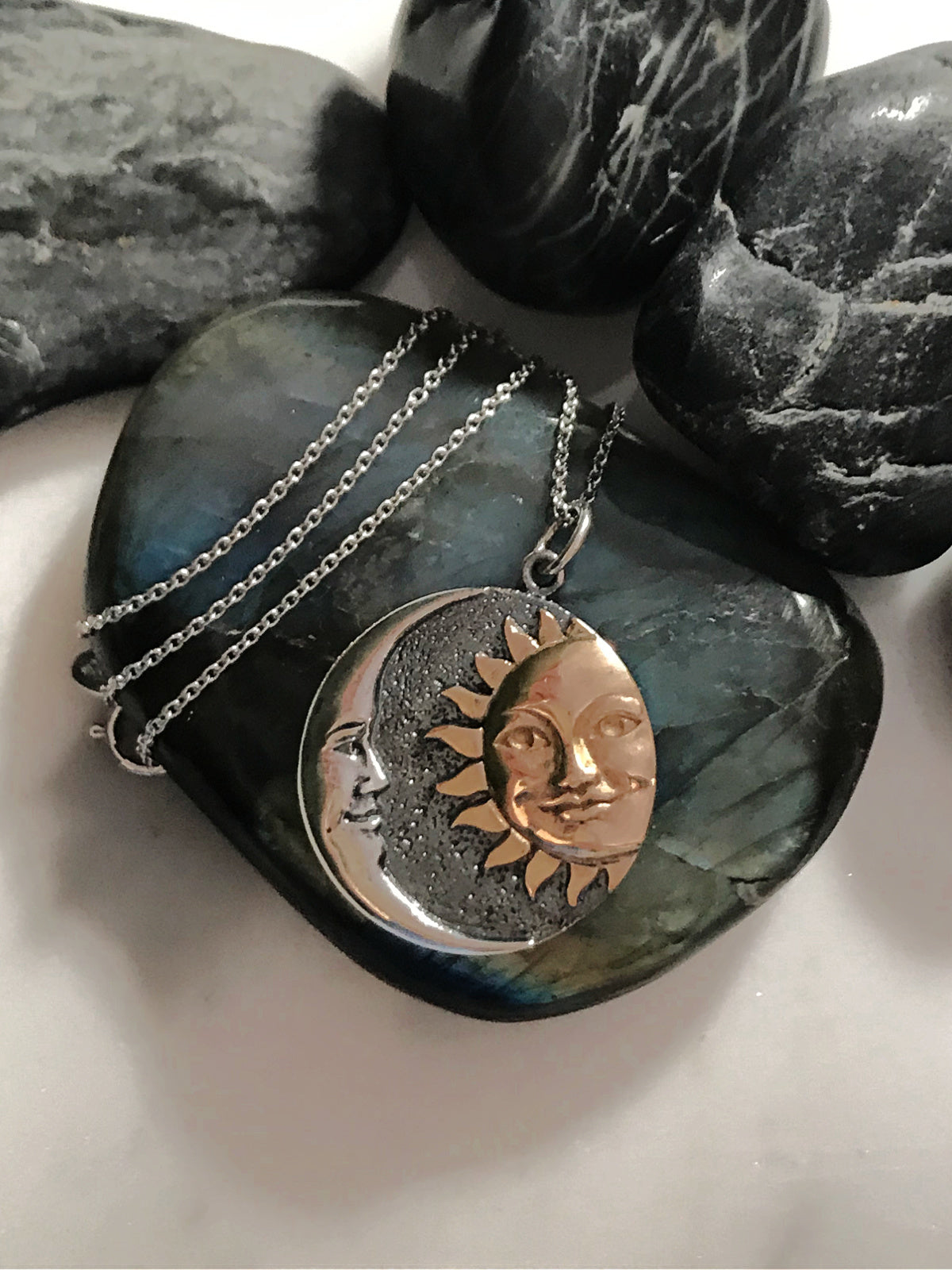 Sky Madrid Lockhart Sun &Amp; Moon Necklace