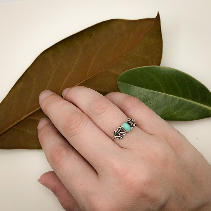 Double Turquoise & Leaves Ring